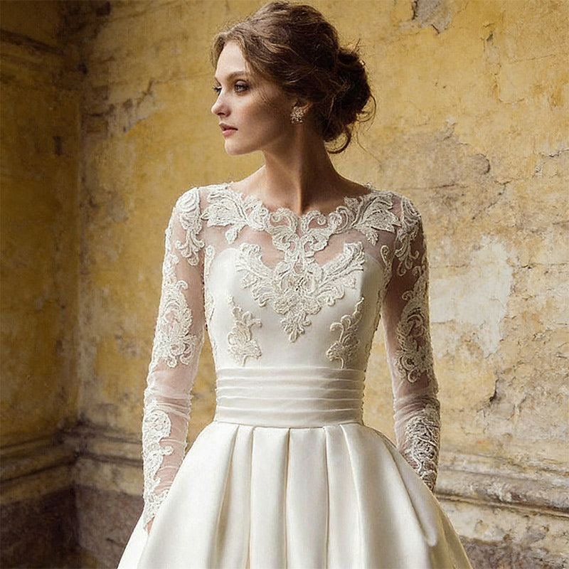 BHstyle Minimalistisches Satin Ball-Gown Herz-Ausschnitt Sexy Beinschlitz Modern A-Linie Anlassmode Weiß 2-26W