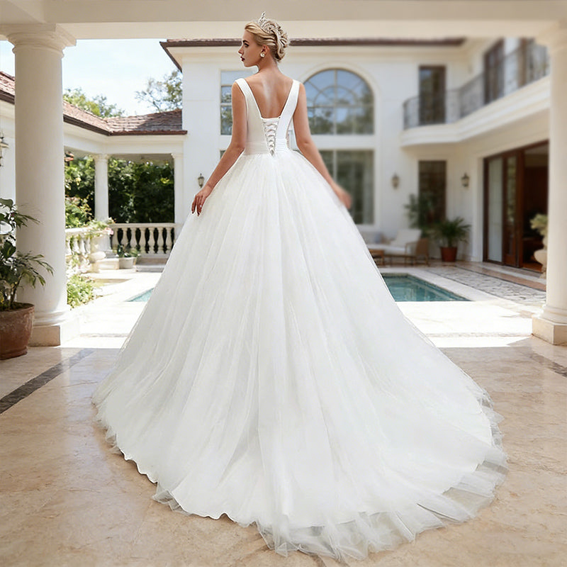 BHstyle Prachtvolles Ball-Gowner Prinzessin mit Tiefem V-Ausschnitt und Voluminösem Tüllrock Romantisches Ballkleid Elfenbein XS-3XL